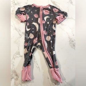 Little Sleepies Newborn To the moon and back Zippy